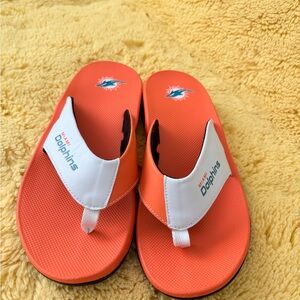 Dolfin Orange and White Flip Flops